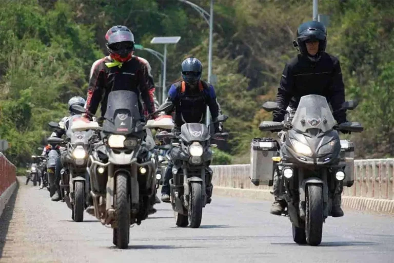 The Best Time of Year for Motorbike Tours in Thailand: A Seasonal Guide